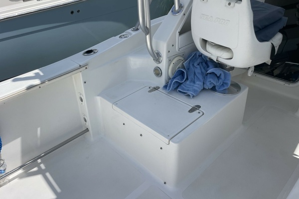 24ft Sea Pro Yacht For Sale