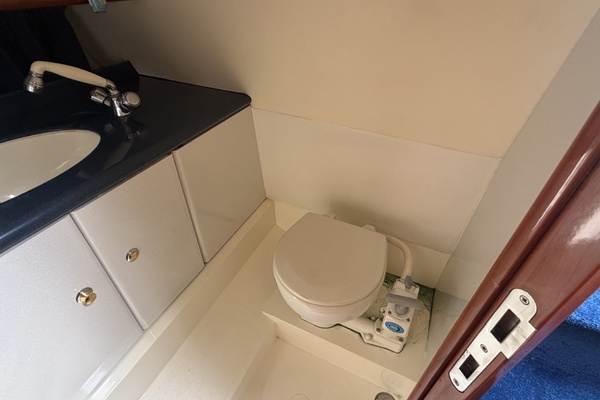 34ft Sunseeker Yacht For Sale