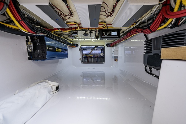 E Z WAY 41ft Bahama Yacht For Sale