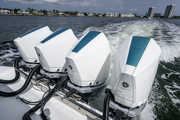 E Z WAY 41ft Bahama Yacht For Sale