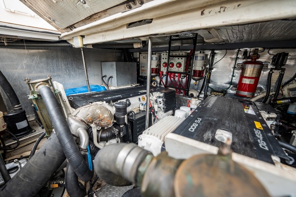 44ft Regal Yacht For Sale