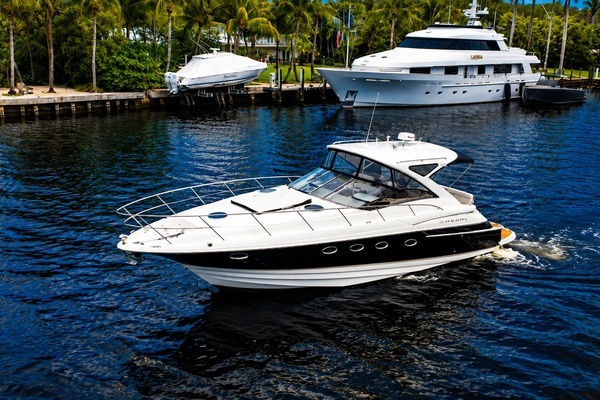 2008 Regal 44