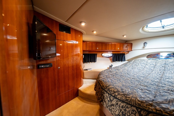 44ft Regal Yacht For Sale