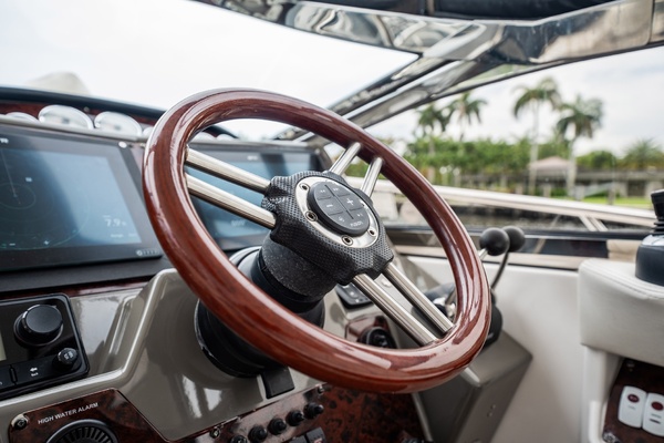 44ft Regal Yacht For Sale