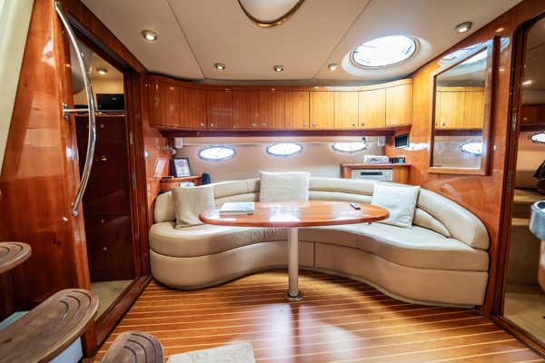 44ft Regal Yacht For Sale