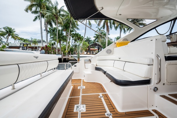 44ft Regal Yacht For Sale