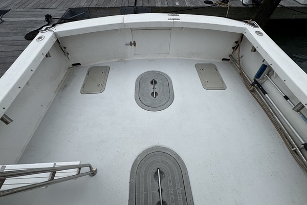 Sapphire 31ft Eastern Yacht For Sale