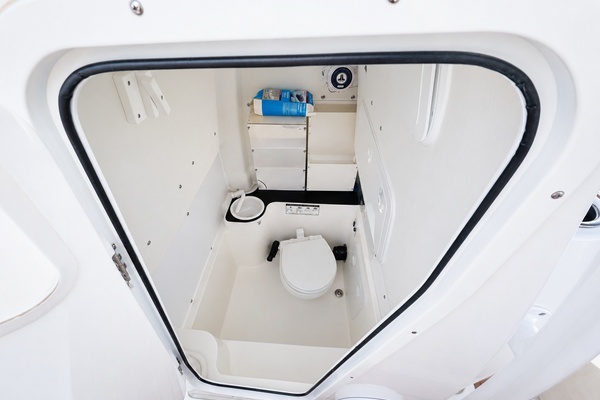 26ft Sea Fox Yacht For Sale