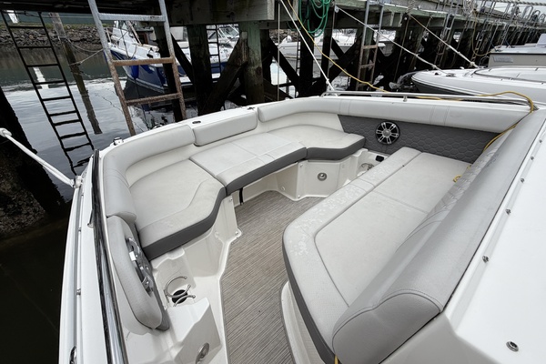 25ft Sea Ray Yacht For Sale