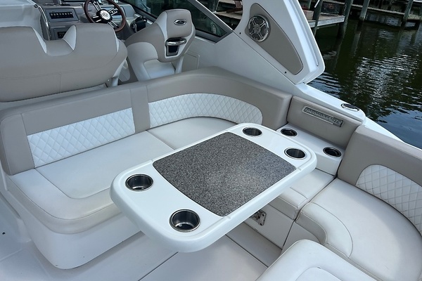 Pulling Chocks 33ft Chaparral Yacht For Sale