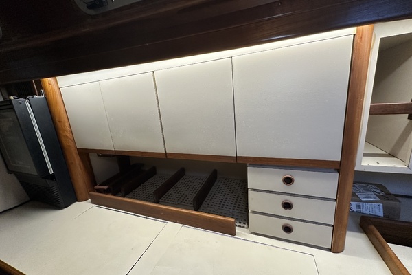 Sweet Emotion 42ft Endeavour Yacht For Sale