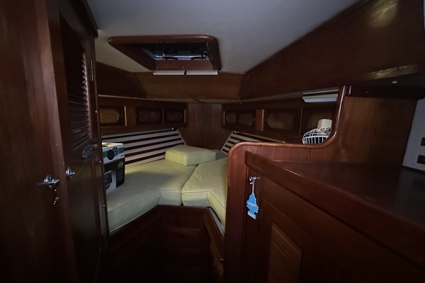 Sweet Emotion 42ft Endeavour Yacht For Sale