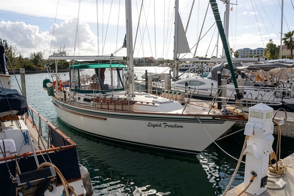 1985 Endeavour 42 CC
