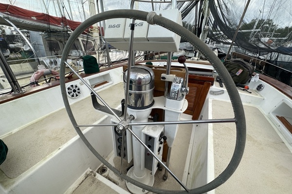 Sweet Emotion 42ft Endeavour Yacht For Sale