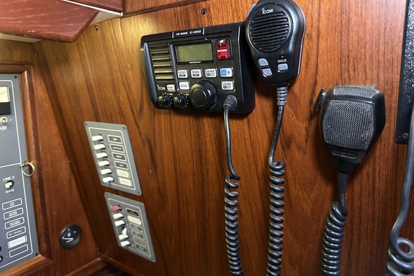Sweet Emotion 42ft Endeavour Yacht For Sale