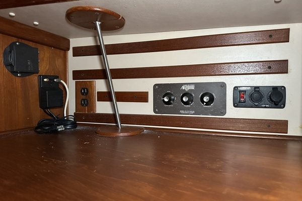 Sweet Emotion 42ft Endeavour Yacht For Sale