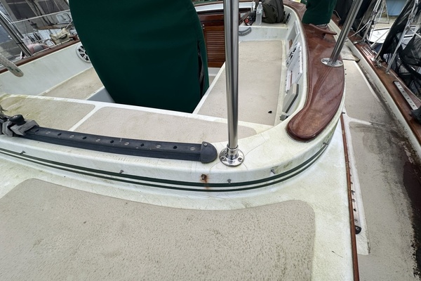 Sweet Emotion 42ft Endeavour Yacht For Sale