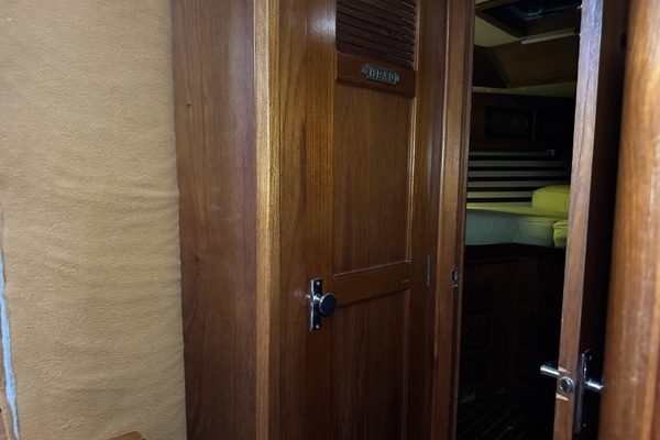Sweet Emotion 42ft Endeavour Yacht For Sale