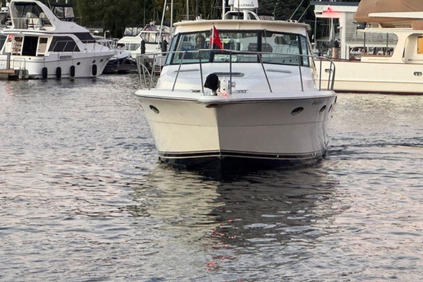 33ft Tiara Yachts Yacht For Sale