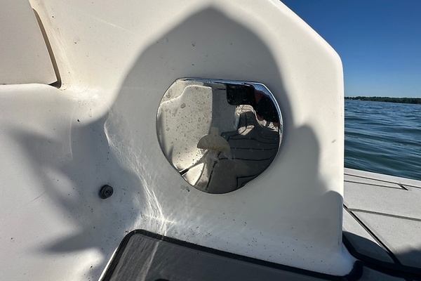 Aim High 33ft Chaparral Yacht For Sale