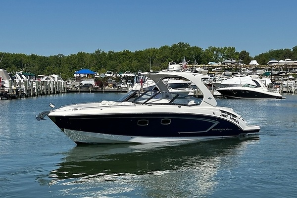 Aim High 33ft Chaparral Yacht For Sale