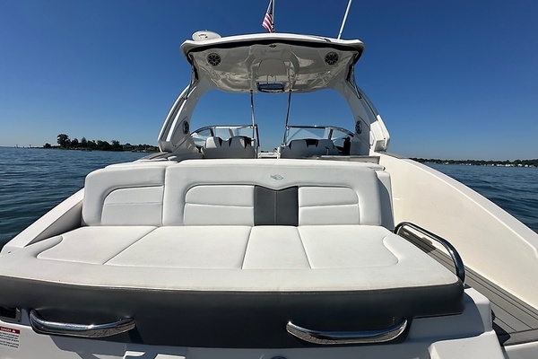 Aim High 33ft Chaparral Yacht For Sale