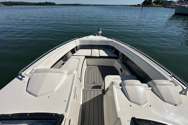 Aim High 33ft Chaparral Yacht For Sale