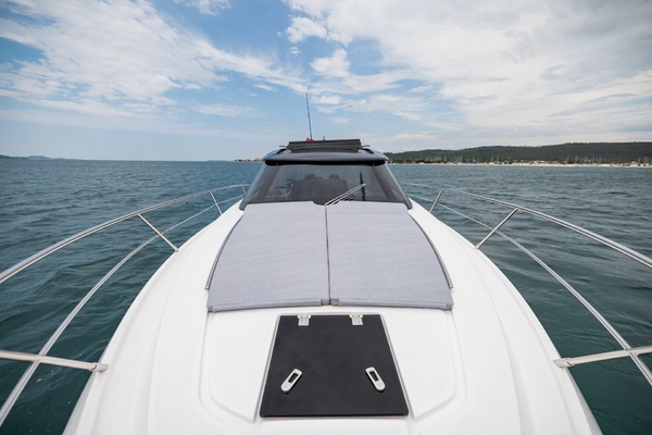 36ft Focus Motor Yachts Yacht For Sale