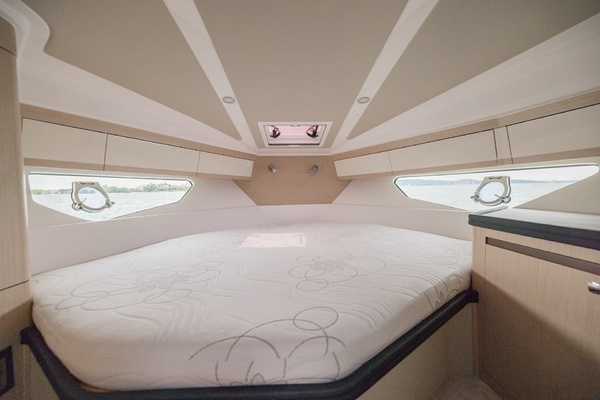 36ft Focus Motor Yachts Yacht For Sale