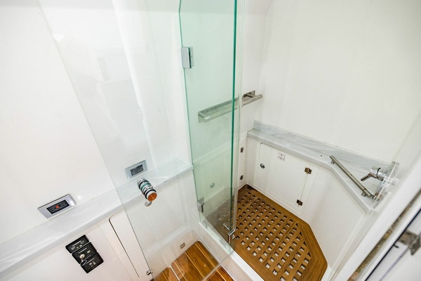 53ft HCB Yacht For Sale