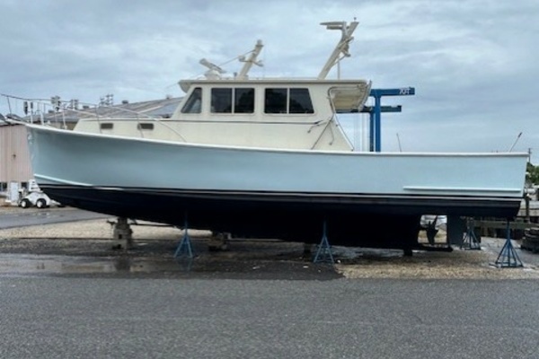 43-ft-Custom-2016-Flowers 43-MEGHAN ANN Shelter Island New York United States  yacht for sale