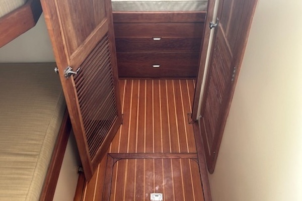 MEGHAN ANN 43ft Custom Yacht For Sale