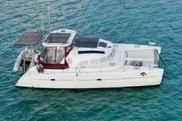 Herkee 38ft Lagoon Yacht For Sale