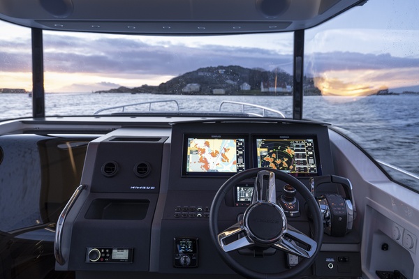 42ft Nimbus Yacht For Sale