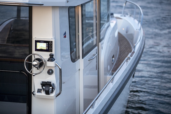 42ft Nimbus Yacht For Sale