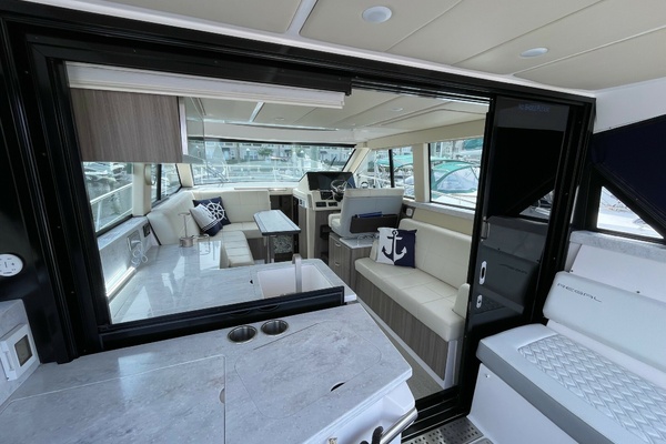 Fox Yot 38ft Regal Yacht For Sale