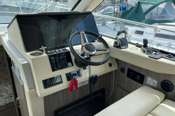 Fox Yot 38ft Regal Yacht For Sale