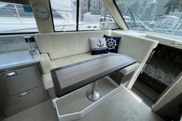 Fox Yot 38ft Regal Yacht For Sale