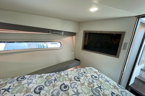 Fox Yot 38ft Regal Yacht For Sale