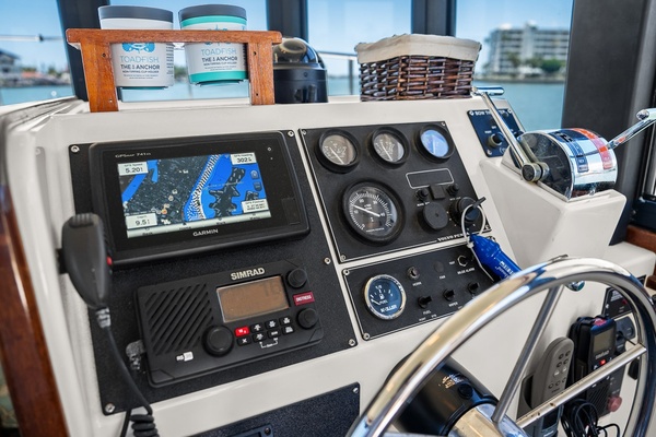 Escape 31ft Camano Yacht For Sale