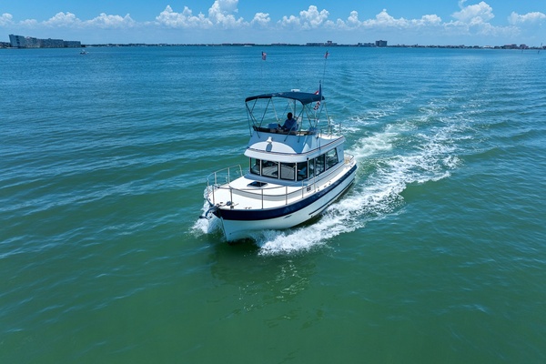 Escape 31ft Camano Yacht For Sale