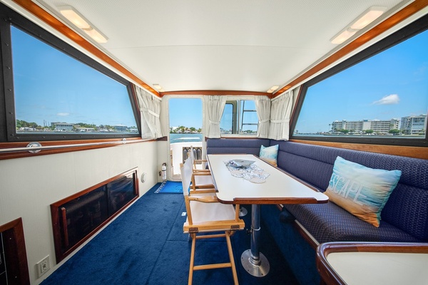 Escape 31ft Camano Yacht For Sale