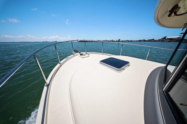Escape 31ft Camano Yacht For Sale