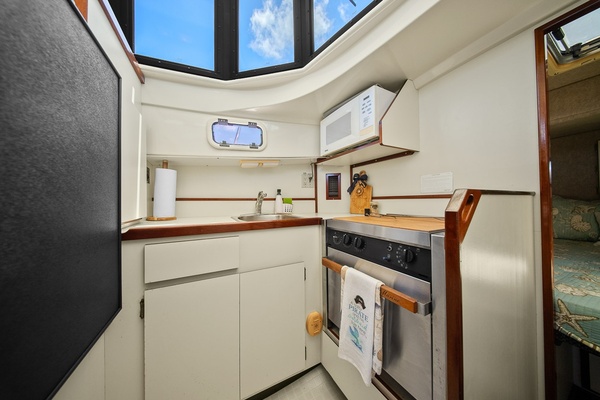 Escape 31ft Camano Yacht For Sale