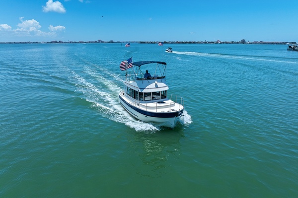 Escape 31ft Camano Yacht For Sale