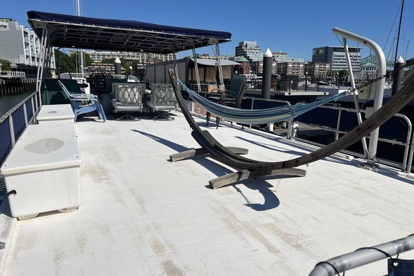 65ft Sumerset Yacht For Sale