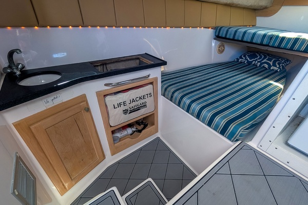 65ft Sumerset Yacht For Sale