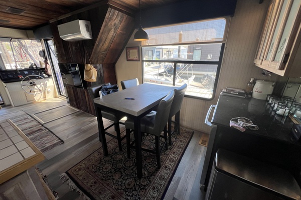 65ft Sumerset Yacht For Sale