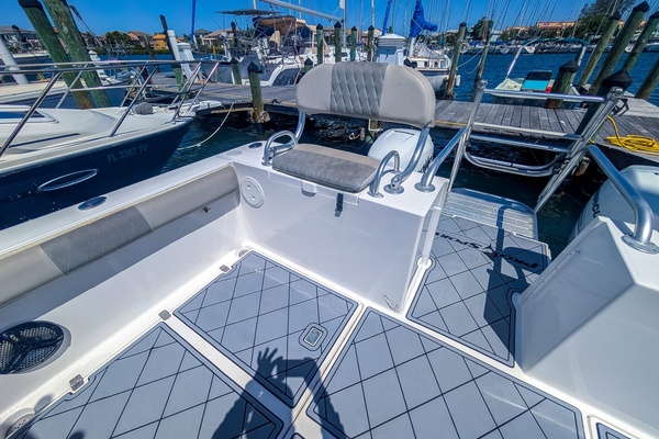 65ft Sumerset Yacht For Sale