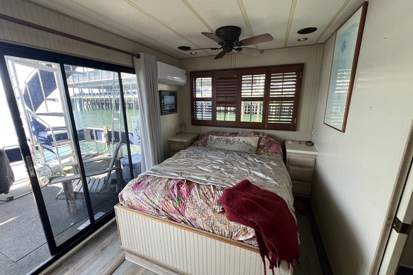 65ft Sumerset Yacht For Sale